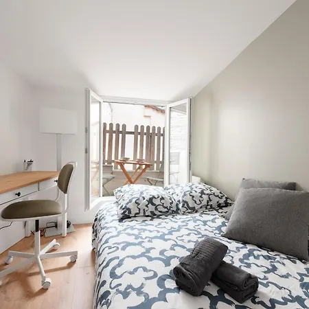 Relais De La Gare - Traversant Et Calme